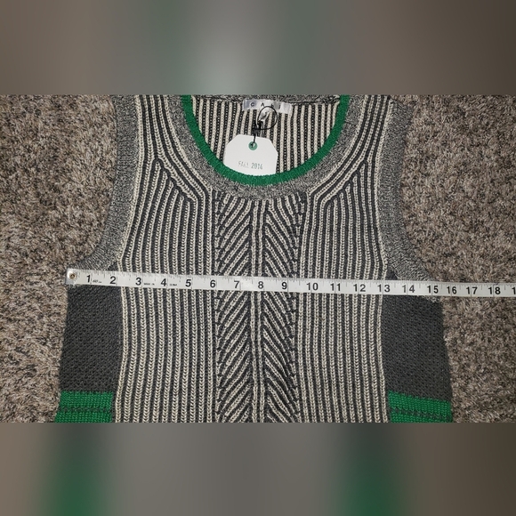 CAbi|NWT| Cable Knit Hi-lo Sleeveless Tank Top - Picture 3 of 5